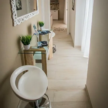 Lu Mo Mari Loft