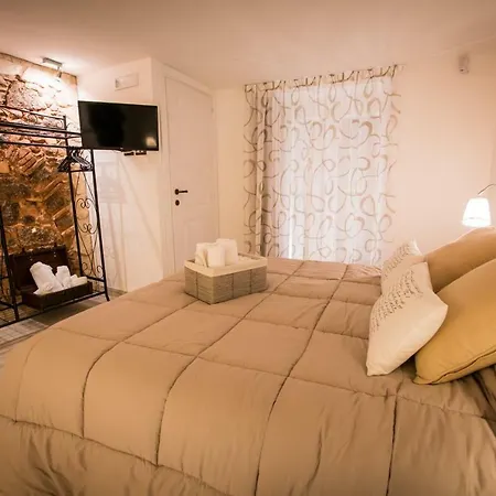 Lu Mo Mari Loft